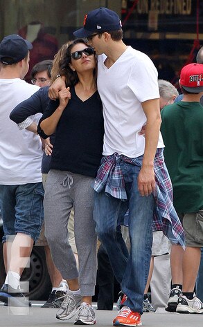 EXCLUSIVE WATERMARK, Ashton Kutcher, Mila Kunis
