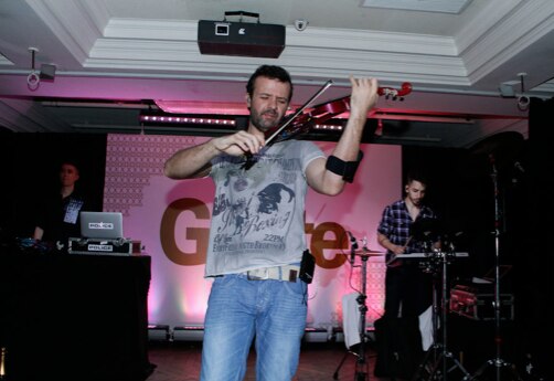 Junior Lima, Júnior