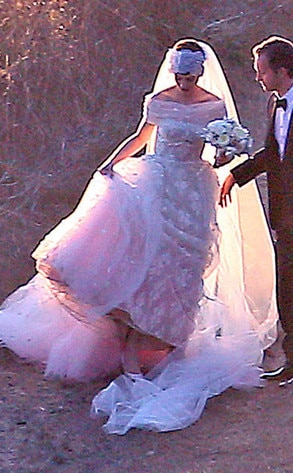 Anne Hathaway, Adam Shulman Anne Hathaway, Adam Shulman