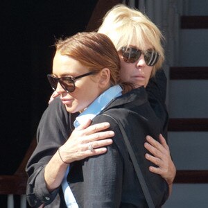 Lindsay Lohan, Dina Lohan