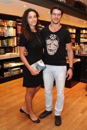 Lançamento do livro de Juliano Cazarré