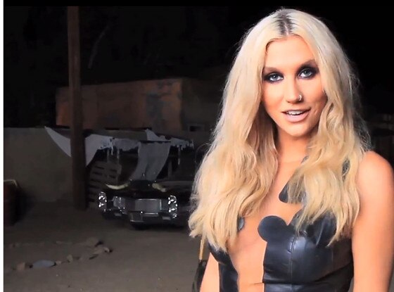 Kesha, Ke$ha, Die Young