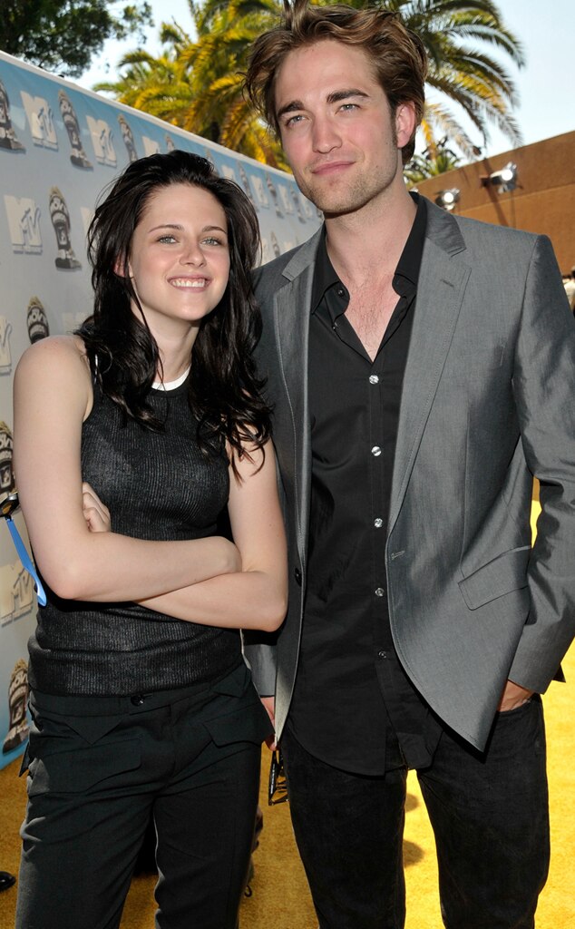 Robert Pattinson & Kristen Stewart Robert Pattinson & Kristen Stewart