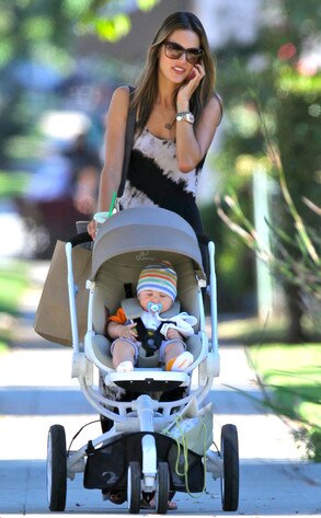 Alessandra Ambrosio, Noah