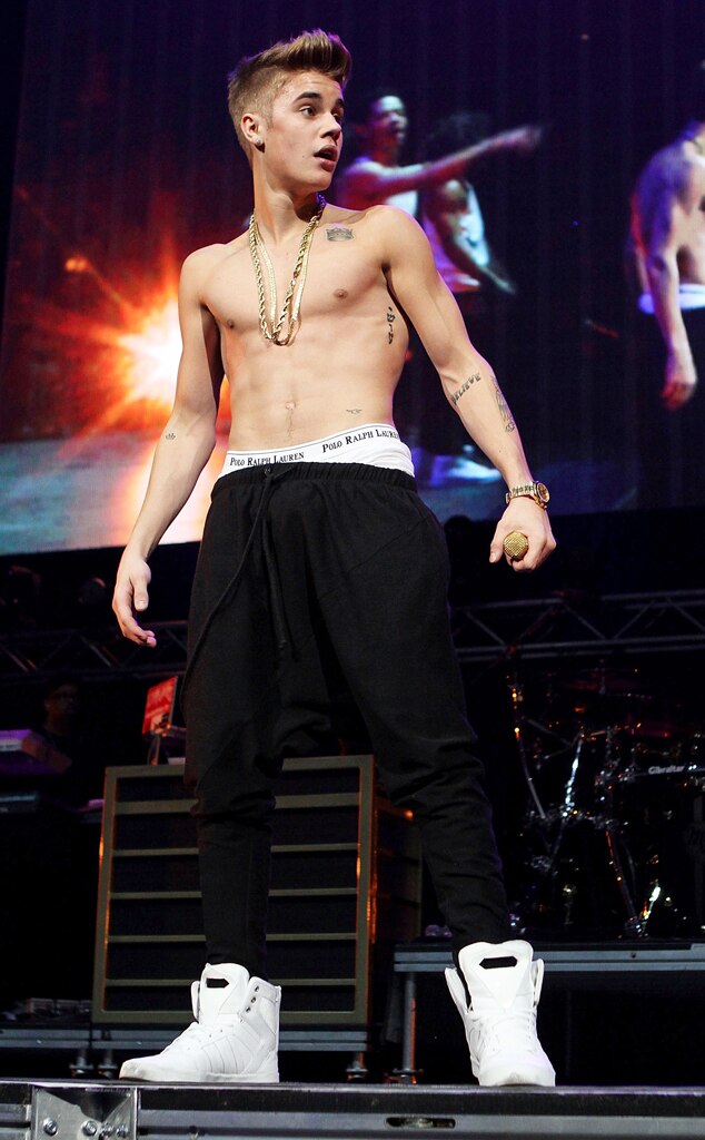 Justin Bieber, Shirtless Justin Bieber, Shirtless