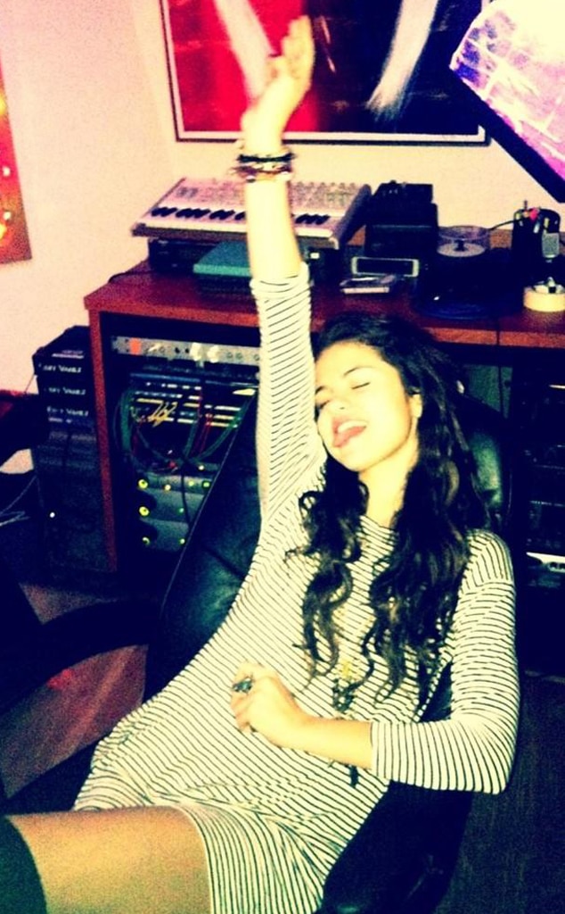 Selena Gomez, Twit Pic
