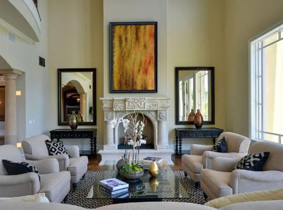 Kim Kardashian, Kanye West, Bel Air House