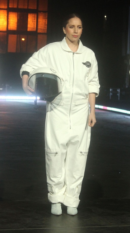 Lady Gaga va al espacio Lady Gaga va al espacio