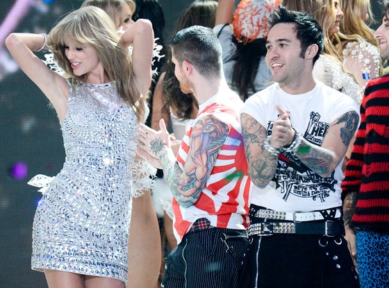 Taylor Swift, Pete Wentz, Victoria