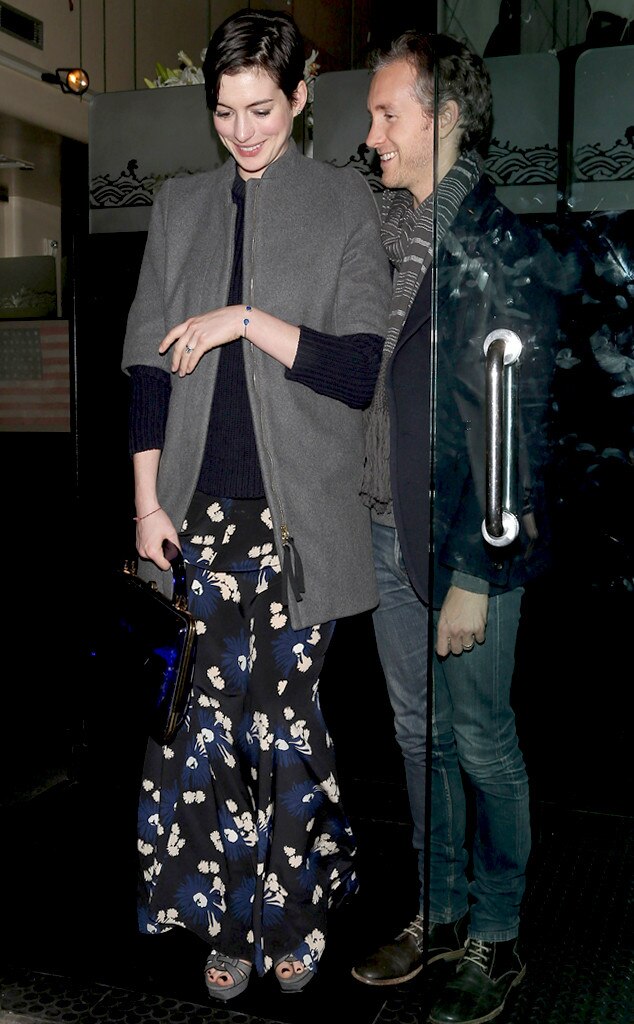 Anne Hathaway, Adam Shulman Anne Hathaway, Adam Shulman