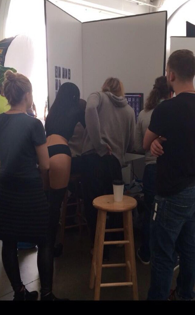 Kendall Jenner, Twitter Kendall Jenner, Twitter