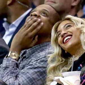 Jay-Z, Beyonce, Clippers Jay-Z, Beyonce, Clippers