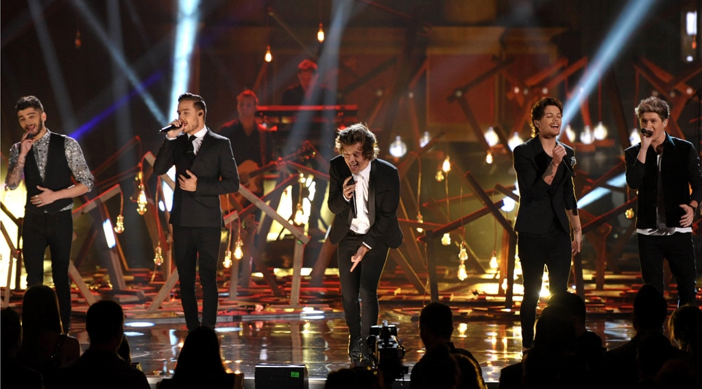 One Direction, 2013 American Music Awards Performances One Direction, 2013 American Music Awards Performances