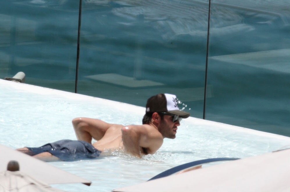 Joshua Bowman corpo sem camisa bunda Rio de Janeiro Revenge Joshua Bowman corpo sem camisa bunda Rio de Janeiro Revenge