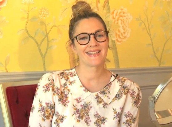 Drew Barrymore Shares Makeup Tips Drew Barrymore Shares Makeup Tips