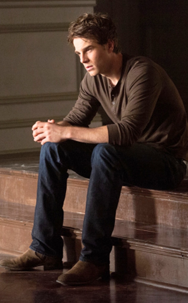 Nathaniel Buzolic Returns As Kol In The Originals Web Seriesget Your First Look E News 5878