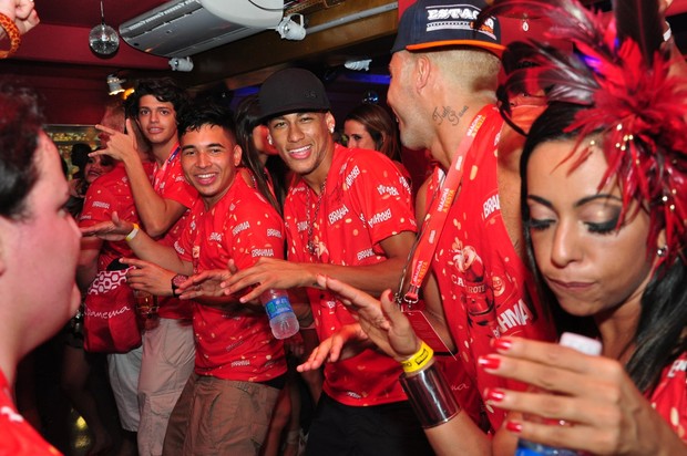 Bruna Marquezine, Neymar, Carnaval