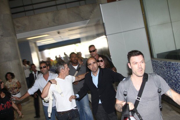 Megan Fox, Noah, Brian Austin, Brasil