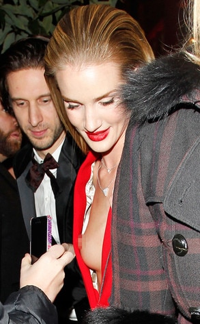Rosie Huntington-Whiteley, Nip Slip Rosie Huntington-Whiteley, Nip Slip