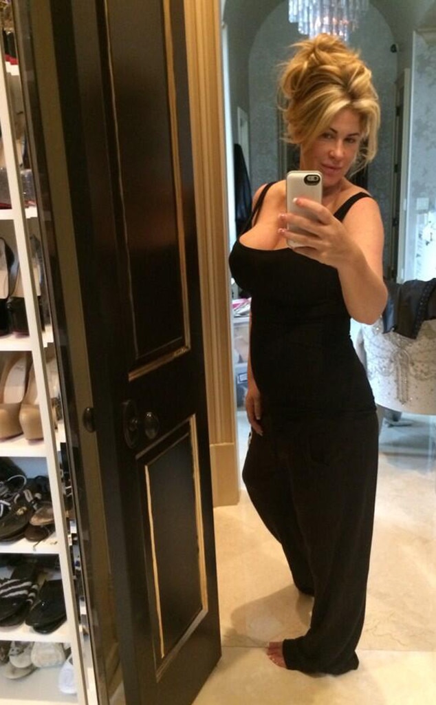 Kim Zolciak's Slim Post-Baby Body: Back to a Size 4 Just 9 Days After ...