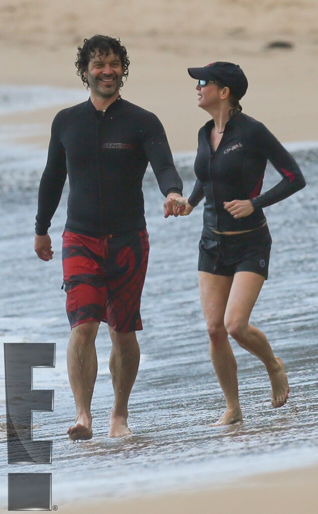 Renee Zellweger & Doyle Bramhall Renee Zellweger & Doyle Bramhall