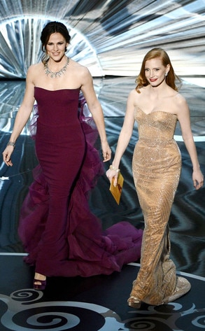 2013 Oscars Show, Jennifer Garner, Jessica Chastain