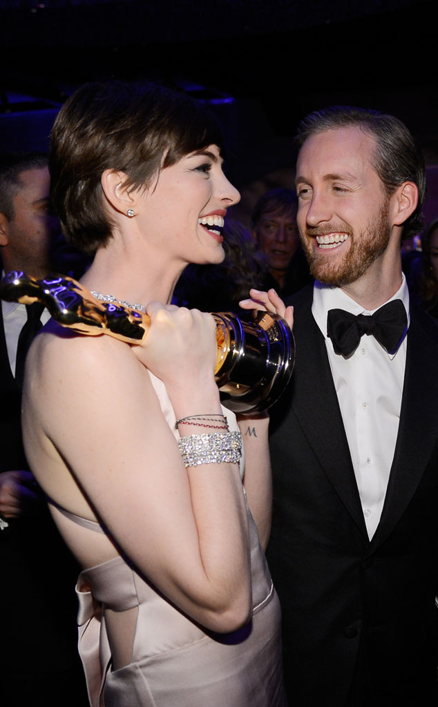 Anne Hathaway, Adam Shulman