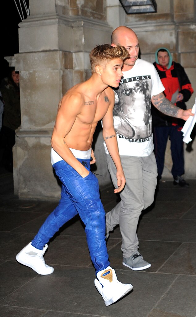 Justin Bieber, Shirtless