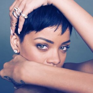 Rihanna, Elle UK Video