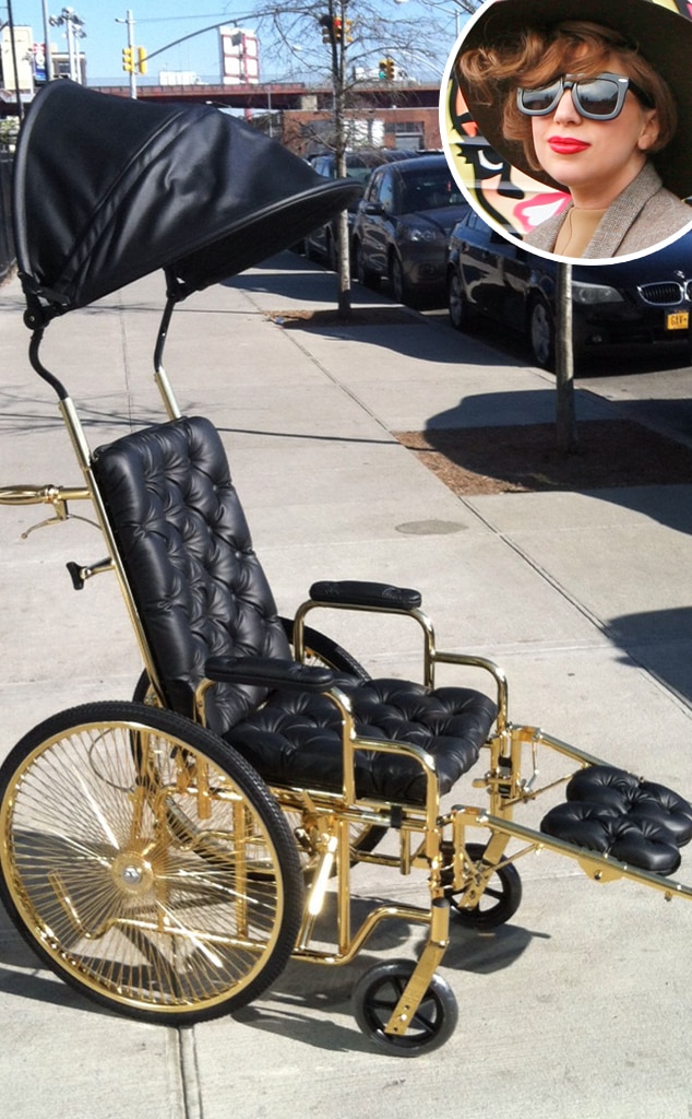 Lady Gaga, Wheelchair Lady Gaga, Wheelchair