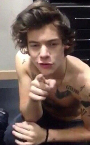 Harry Styles, Shirtless Harry Styles, Shirtless
