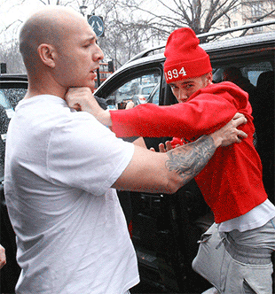 Justin lashing out 2
