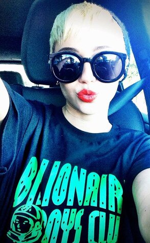 Miley Cyrus, Twit Pic Miley Cyrus, Twit Pic