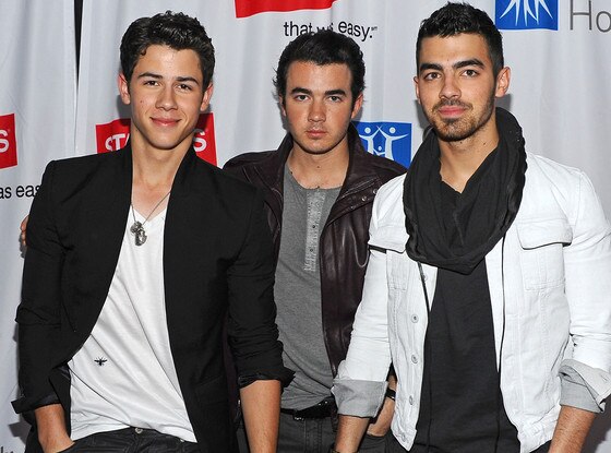 Nick Jonas, Kevin Jonas, Joe Jonas, Jonas Brothers 2011 Nick Jonas, Kevin Jonas, Joe Jonas, Jonas Brothers 2011