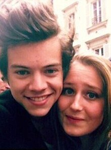 Harry Styles, Twitter, Instagram Harry Styles, Twitter, Instagram