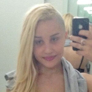 Amanda Bynes, Twit Pic