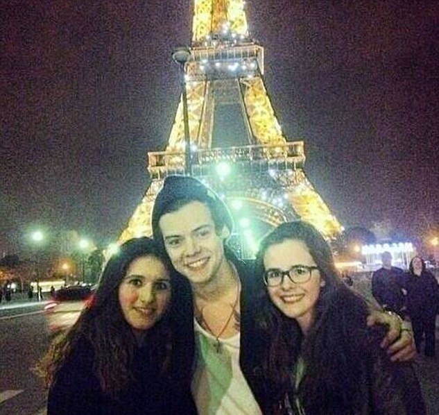 Harry Styles, Twitter, Instagram Harry Styles, Twitter, Instagram