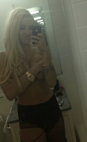 Amanda Bynes, Topless, Twitter Amanda Bynes, Topless, Twitter