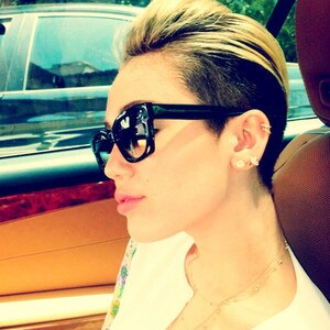 Miley Cyrus, Twitter Miley Cyrus, Twitter