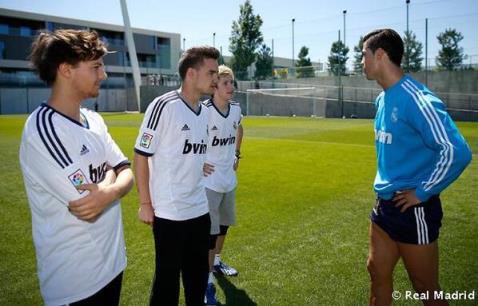 Cristiano Ronaldo, One Direction Cristiano Ronaldo, One Direction