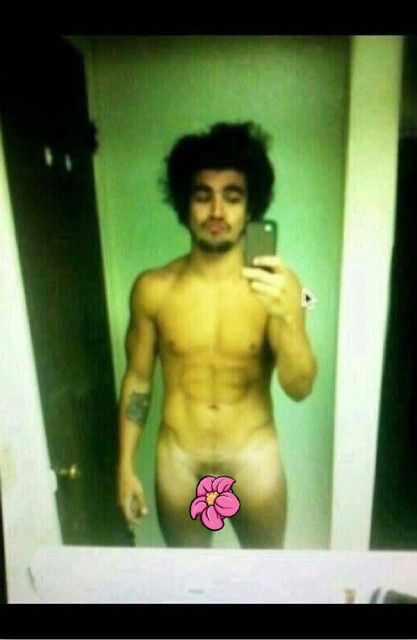 Caio Castro, pelado, nu Caio Castro, pelado, nu