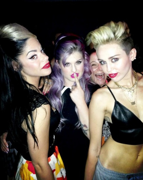 Kelly Osbourne, Miley Cyrus Kelly Osbourne, Miley Cyrus