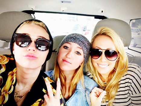 Miley Cyrus, Noe, Tish Miley Cyrus, Noe, Tish