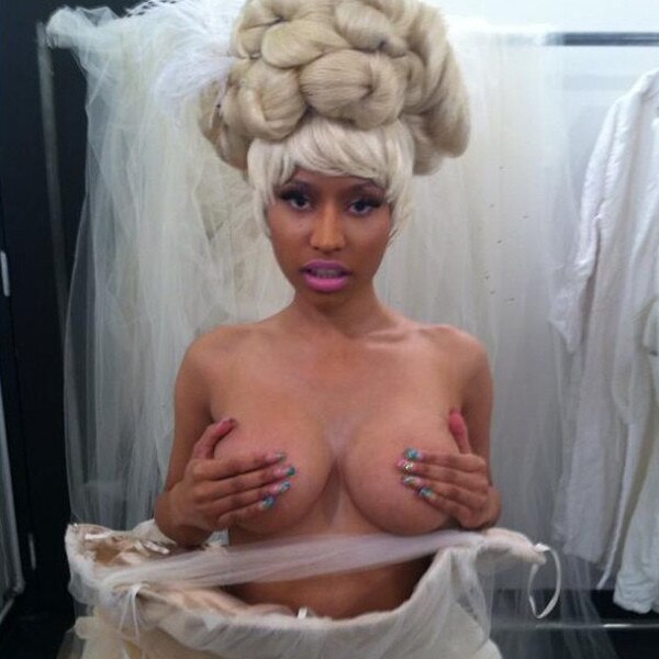 Nicki Minaj, Topless Instagram Nicki Minaj, Topless Instagram