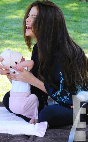 Selena Gomez, Mom, Gracie Elliot Selena Gomez, Mom, Gracie Elliot