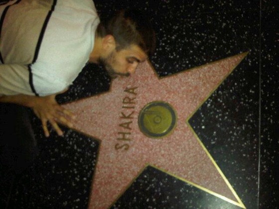 Gerard Piqué Gerard Piqué