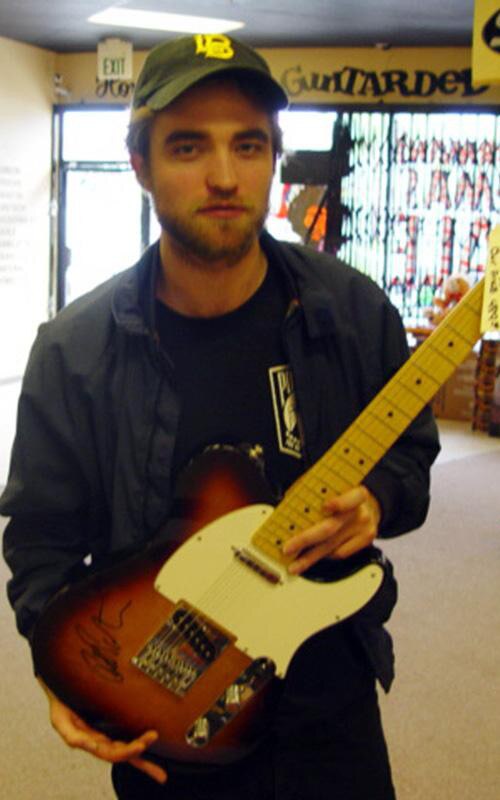 Robert Pattinson, Twitter Robert Pattinson, Twitter