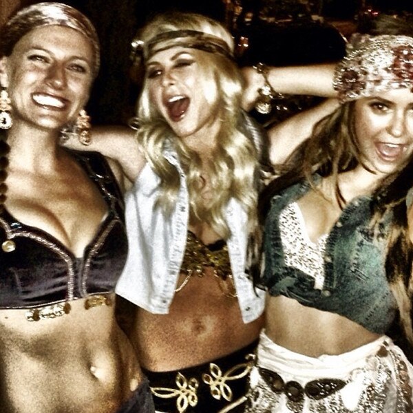 Julianne Hough, Selena Gomez, Party Julianne Hough, Selena Gomez, Party