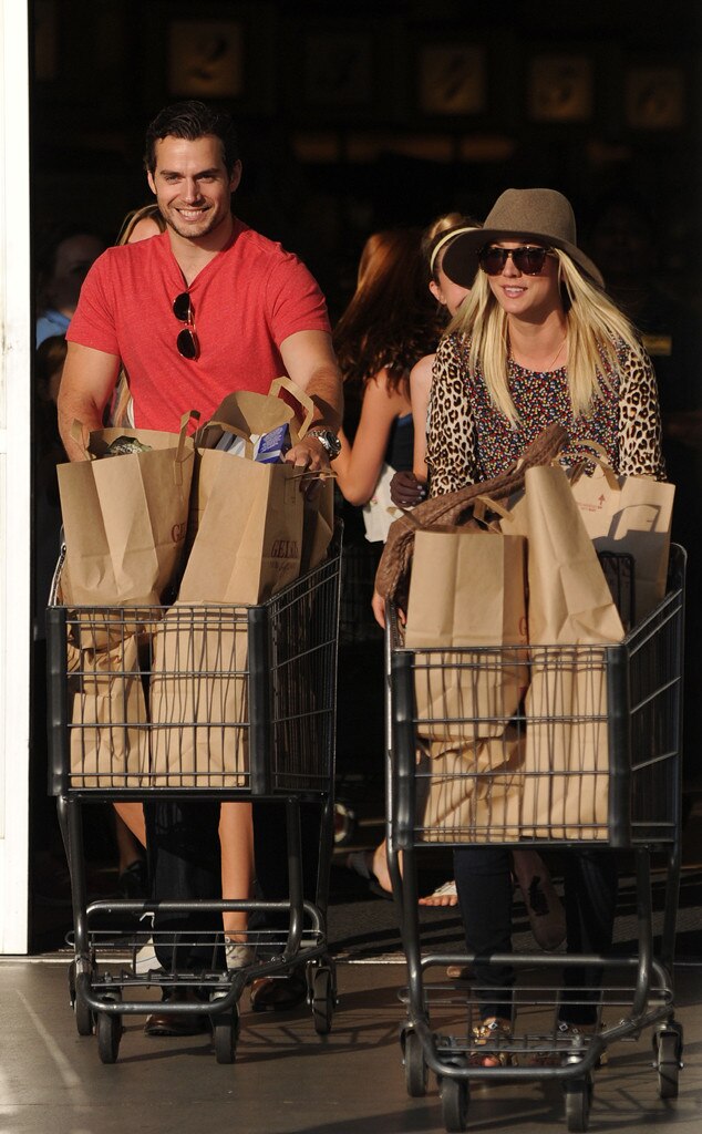 Kaley Cuoco, Henry Cavill Kaley Cuoco, Henry Cavill