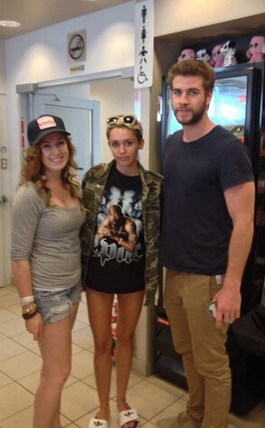 Miley Cyrus, Liam Hemsworth Miley Cyrus, Liam Hemsworth